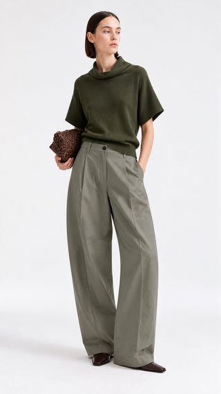 Fluid Wide-Leg Pant