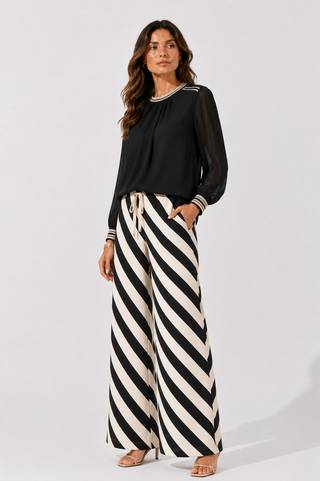 Black & White Diagonal Stripe Wide-Leg Pants