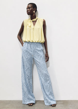 SLEEVELESS TOP-AND-PANT SET IN LYOCELL
