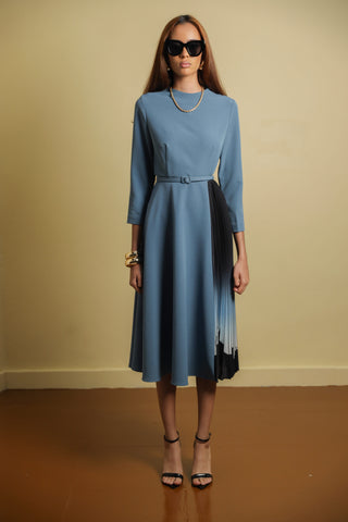 Midi Dress With Pleated Details And Long Sleeves