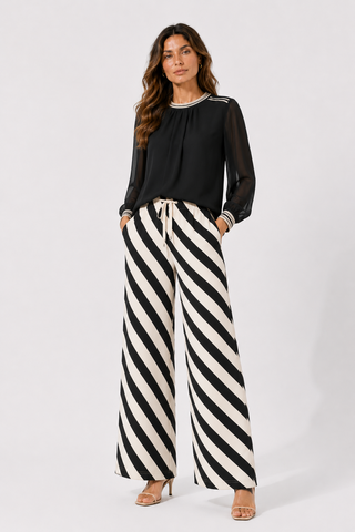 Black & White Diagonal Stripe Wide-Leg Pants